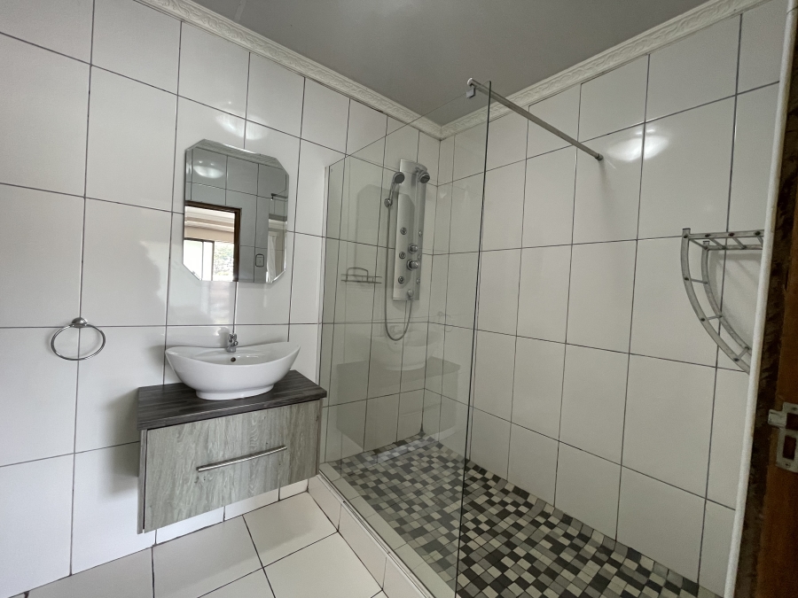 24 Bedroom Property for Sale in Amalinda Eastern Cape